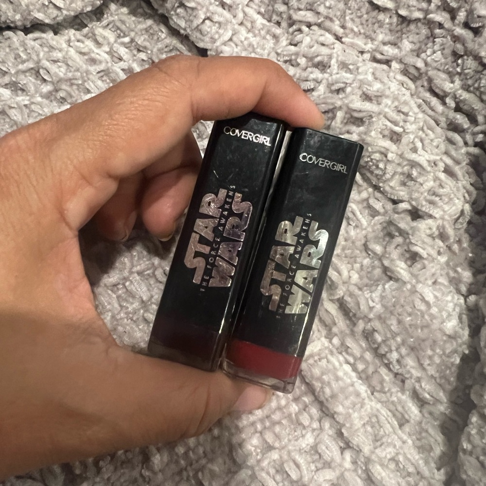 Covergirl Colorlicious Star Wars Lipstick Limited Edition BUNDLE